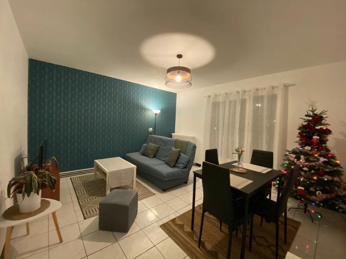 סיינט-פייר-דה-קורפס Appartement Cosy Pres De La Gare Avec Parking מראה חיצוני תמונה
